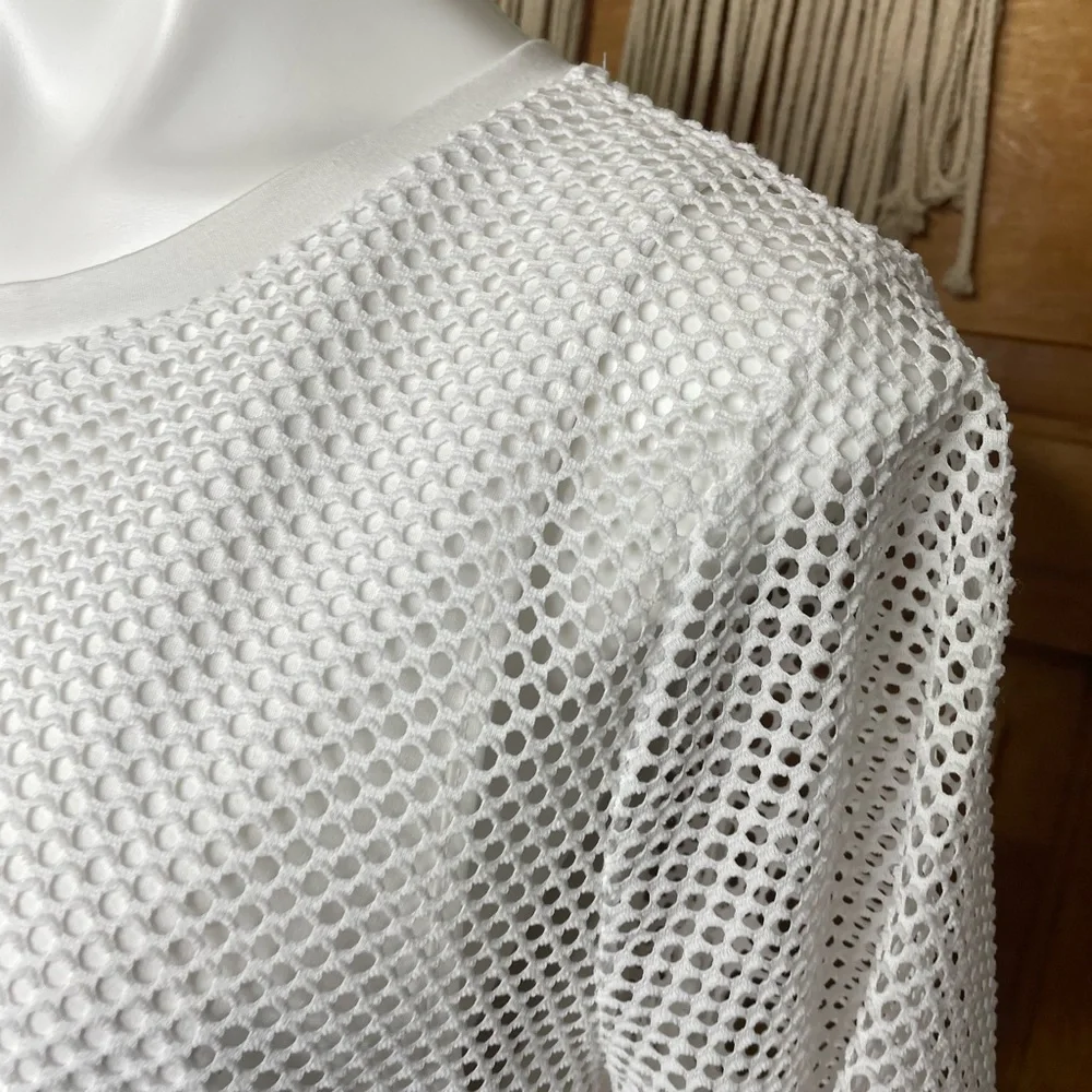 Banana Republic White Mesh Layered Short Sleeve Crewneck Blouse - Picture 14 of 16